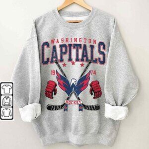 Washington Capitals 1974 Vintage Hockey Graphic Crewneck Sweatshirt